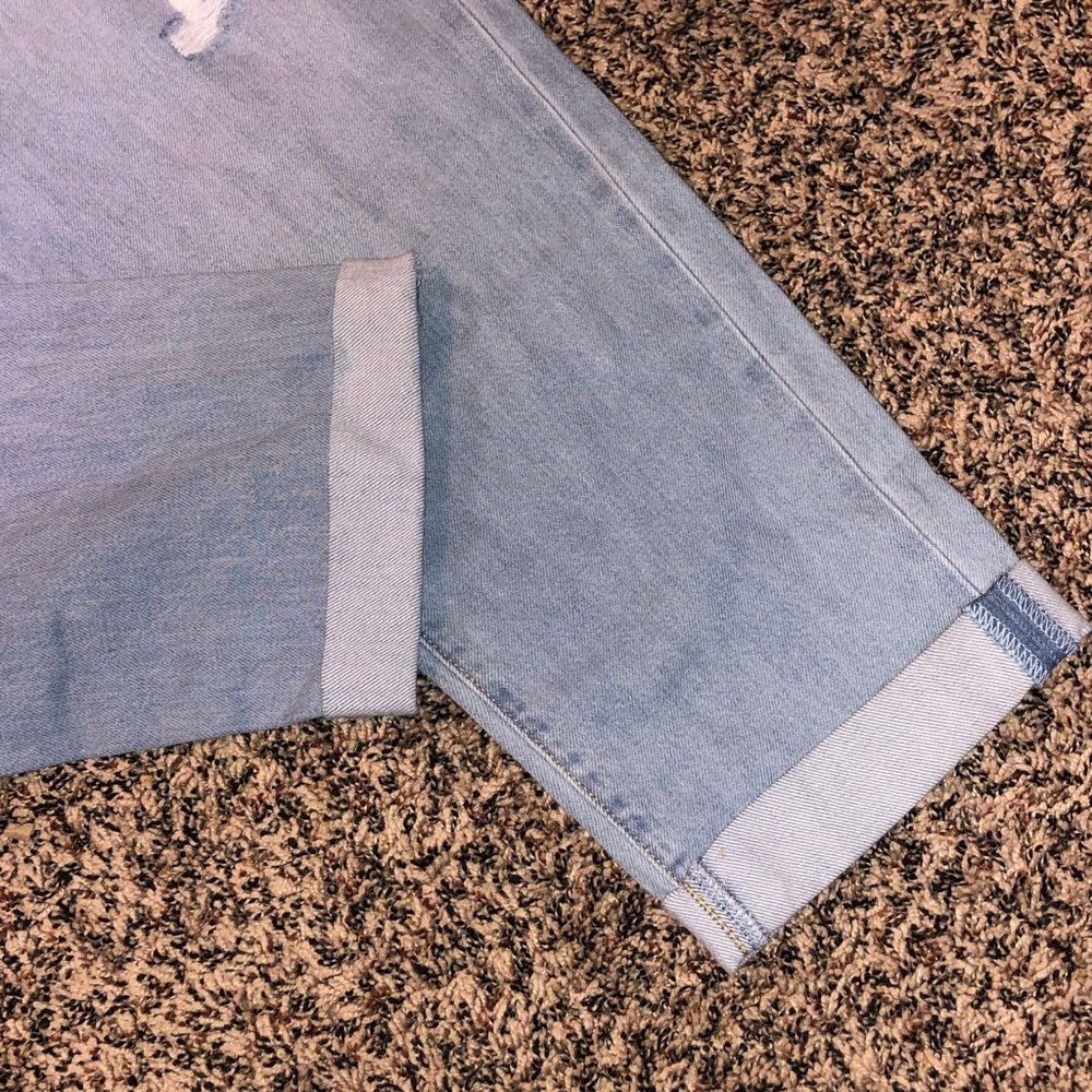 Universal Thread Boyfriend Light Blue Distressed Jeans | NWT - Picture 4 of 11